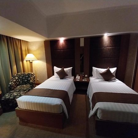 Horison Ultima Menteng Yakarta Exterior foto
